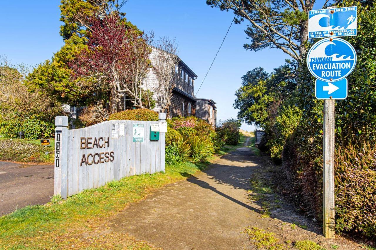 Siletz Bay Getaway Villa Lincoln City Exterior photo
